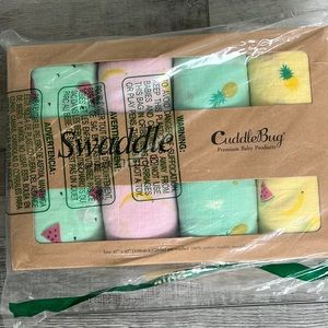 Cuddlebug Tutti Fruiti 4 pack of Muslin swaddle wraps